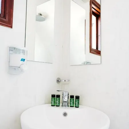 Santorini Dima Villa 3* 佩里萨