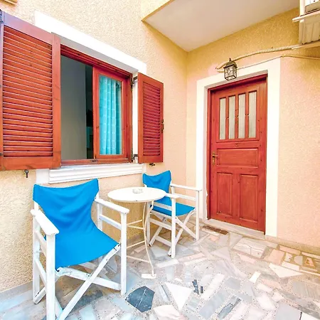 Santorini Dima Villa 3* 佩里萨